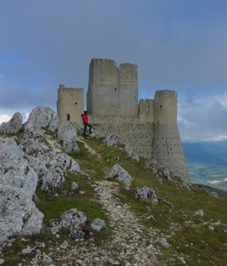 tra%20rifugi%20e%20vette.jpeg tra%20rifugi%20e%20vette.jpeg