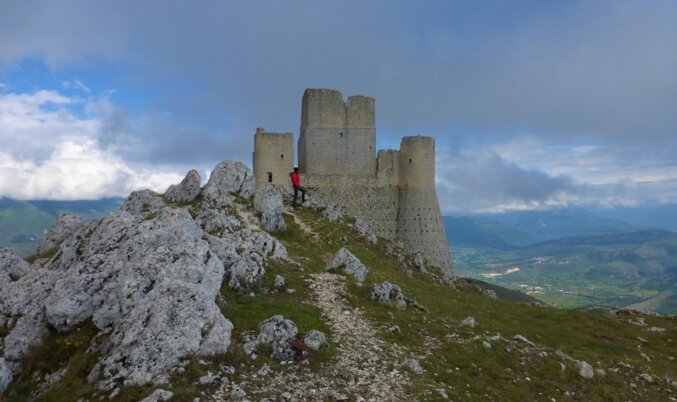 rocca calascio1.jpeg rocca calascio1.jpeg
