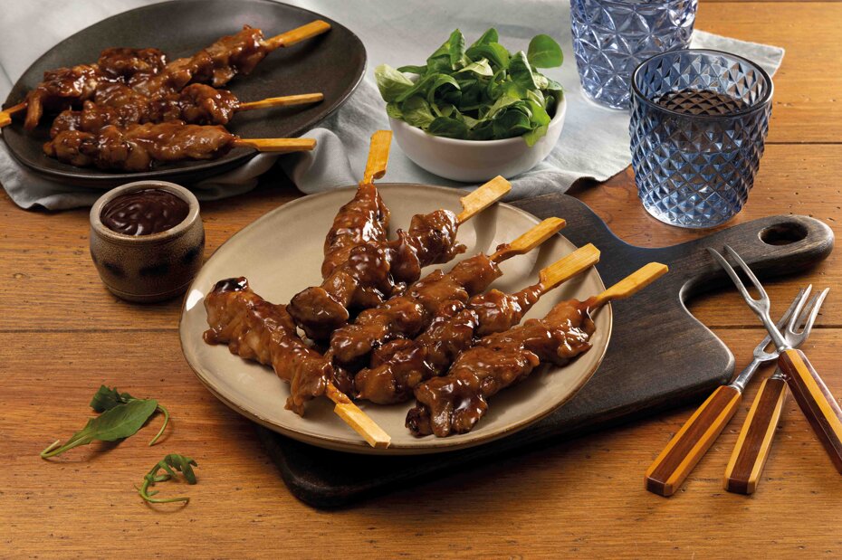 idg0084%20-%20mini%20brocheta%20yakitori%20soja%20-%20emplatado.jpeg