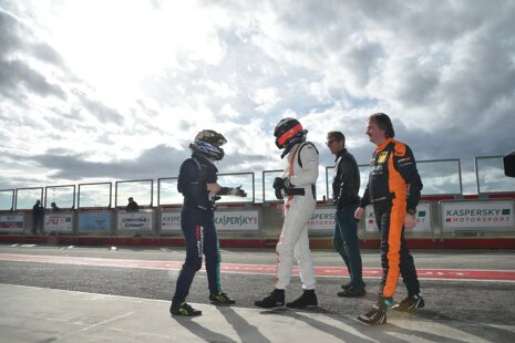 ecf2150e-08cc-40bc-b395-109a31f48f75