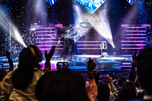 bolle con pubblico.jpeg