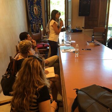 Maria Lilia La Porta Maria Lilia La Porta presenta I Racconti del Granchio