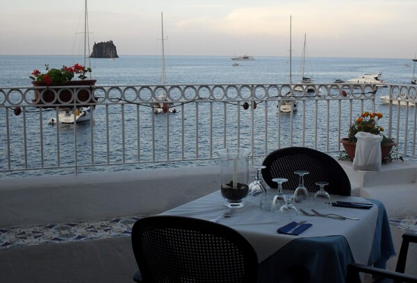 75ea2a26-26a5-477f-a740-9bedc8f922b0 75ea2a26-26a5-477f-a740-9bedc8f922b0