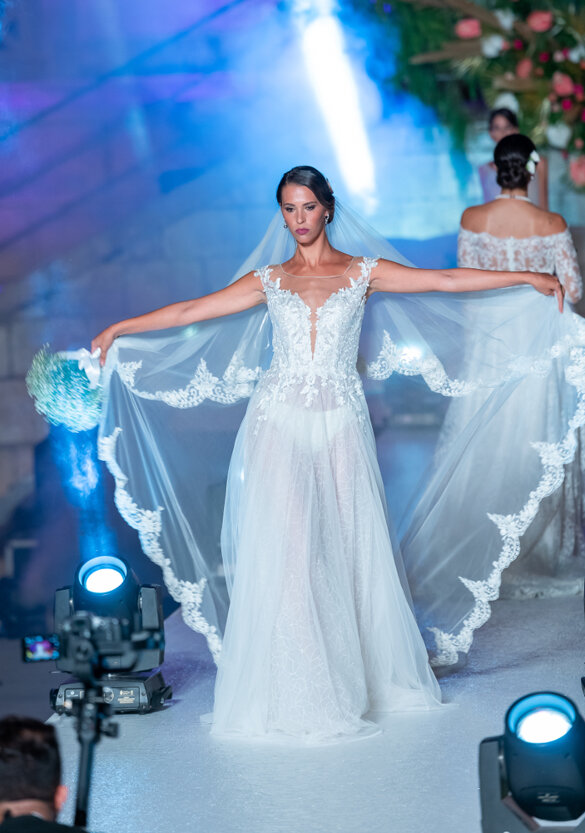 7b04b004-c8db-47ff-a45e-7db62355550d