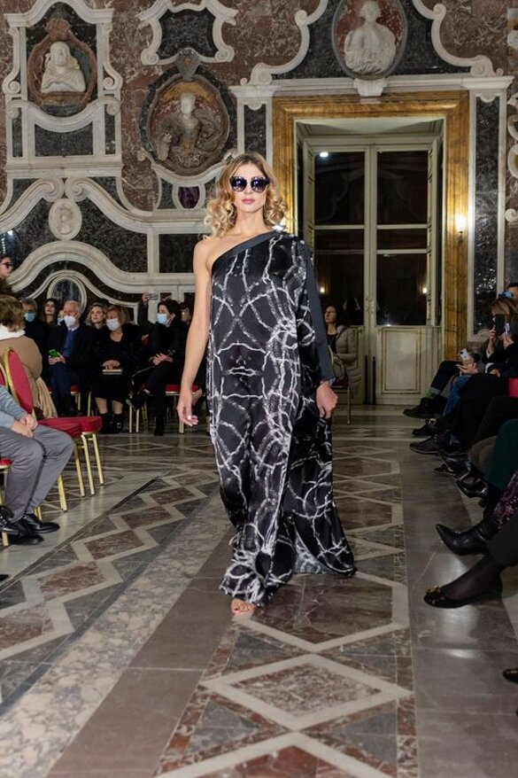 7cef5746-abac-413f-aa21-d9627c509ad3