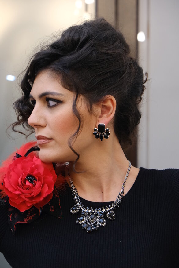 a6885b23-e7f7-4313-b338-24075856a5d7