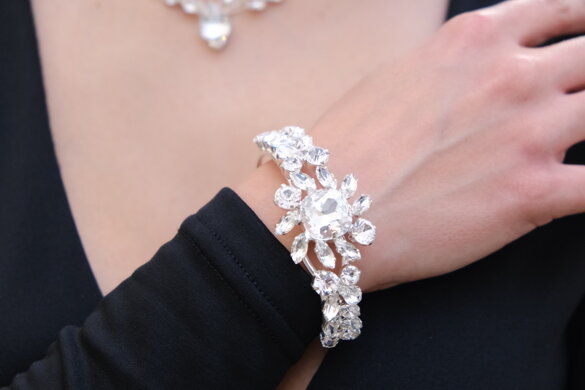 3743e7ee-c912-4266-8c90-ca0b0b5214b9