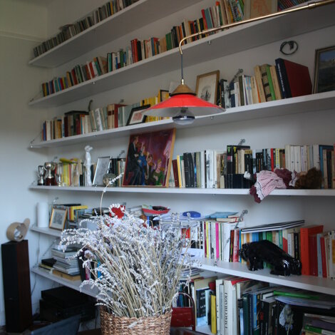 uomo-che-lavora-un-laboratorio-di-incisione-su-legno%20(1).jpeg uomo-che-lavora-un-laboratorio-di-incisione-su-legno%20(1).jpeg