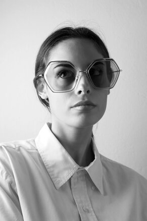 a563d333-4f87-4f5b-b91d-ce8095ee435f