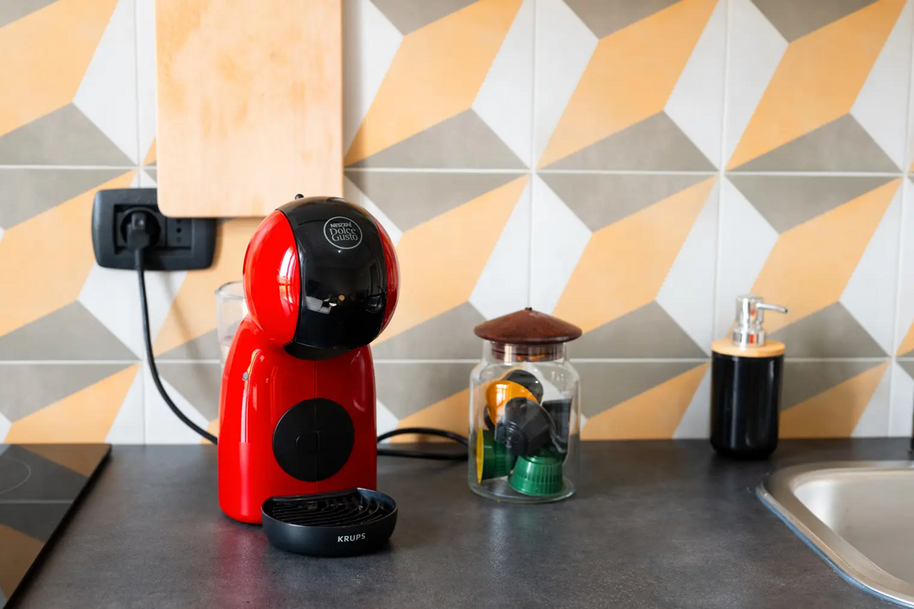 eyJlbiI6IkNvbGF6aW9uZSB0aXBpY2EgaXRhbGlhbmEgQiZCIENpdmljbyAyMyBNYXRlcmEgIn0=