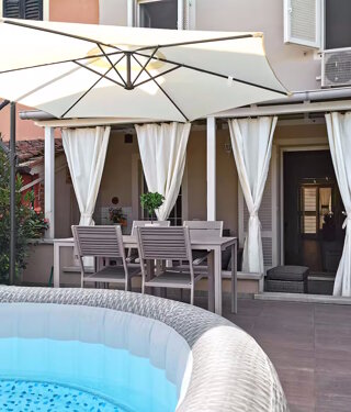 camera1.jpeg camera1.jpeg