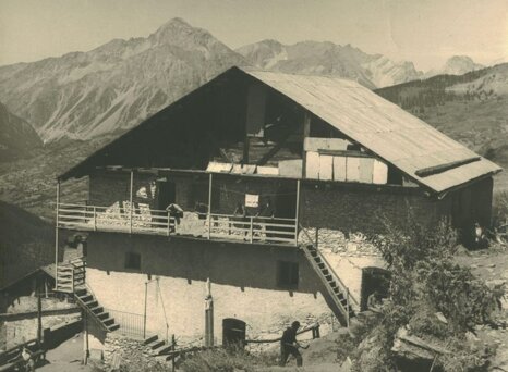 a842e88a-0b9f-498d-b654-f7fc0a32d5e0