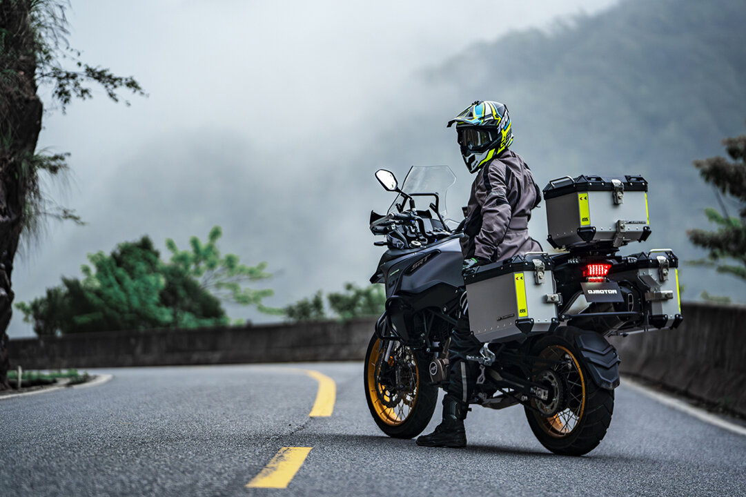 mbe-2025-qj-motor noxriders .jpeg