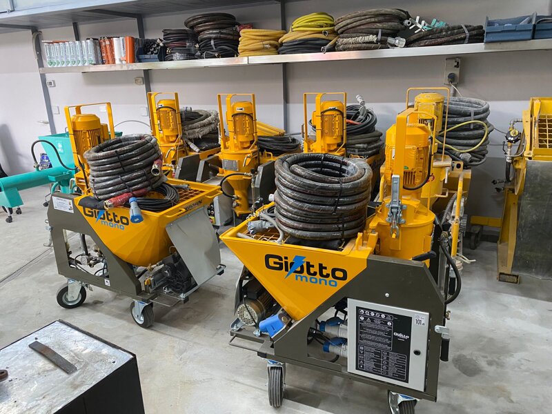 NOLEGGIO INTONACATRICI