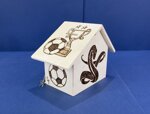 a26416-salvadanaio-a-casetta-disegno-calcio