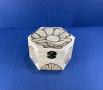 a26172-cofanetto-esagonale-disegno-conchiglia