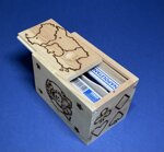 art-v801-h-cofanetto-portacarte-da-gioco-disegno-sardegna