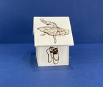 a26078-salvadanaio-a-casetta-disegno-ballerina