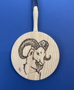 art-t010-e-tagliere-tondo-disegno-muflone