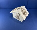 a26466-salvadanaio-a-casetta-disegno-calcio