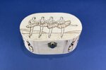 art-c325-g-cofanetto-ovale-disegno-ballerine