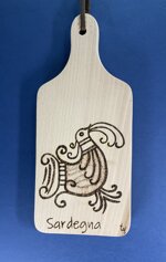 a26401-tagliere-disegno-pavoncella