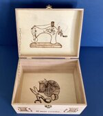 art-c155-x-cofanetto-cucito-disegno-sartina-e-manichino