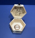 art-c261-f-cofanetto-esagonale-disegno-cartoni-animati