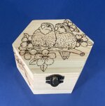 art-c130-f-cofanetto-esagonale-disegno-uccellini