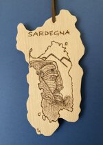 art-t081-i-sardegna-disegno-sardegna-e-maschera-mamuthones