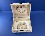 a26521-cofanetto-disegno-cavallo-bande-marron