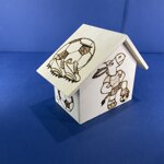 a26461-salvadanaio-a-casetta-disegno-calcio