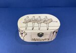 a26164-cofanetto-ovale-disegno-ballerine
