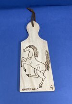 a26376-tagliere-disegno-cavallo-con-laccio