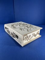 a26505-cofanetto-porta-libro-disegno-viso-donna
