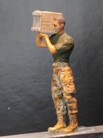 art-f017-italian-special-forces-at-the-base-4-pz-sc-135