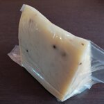 formaggio-primo-sale-con-pepe-nero