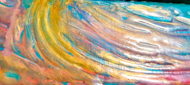 Particolari di quadri astratti dai colori solari , luminosi ed eterei. Pittura in rilievo. Particolari di quadri astratti dai colori solari , luminosi ed eterei. Pittura in rilievo.