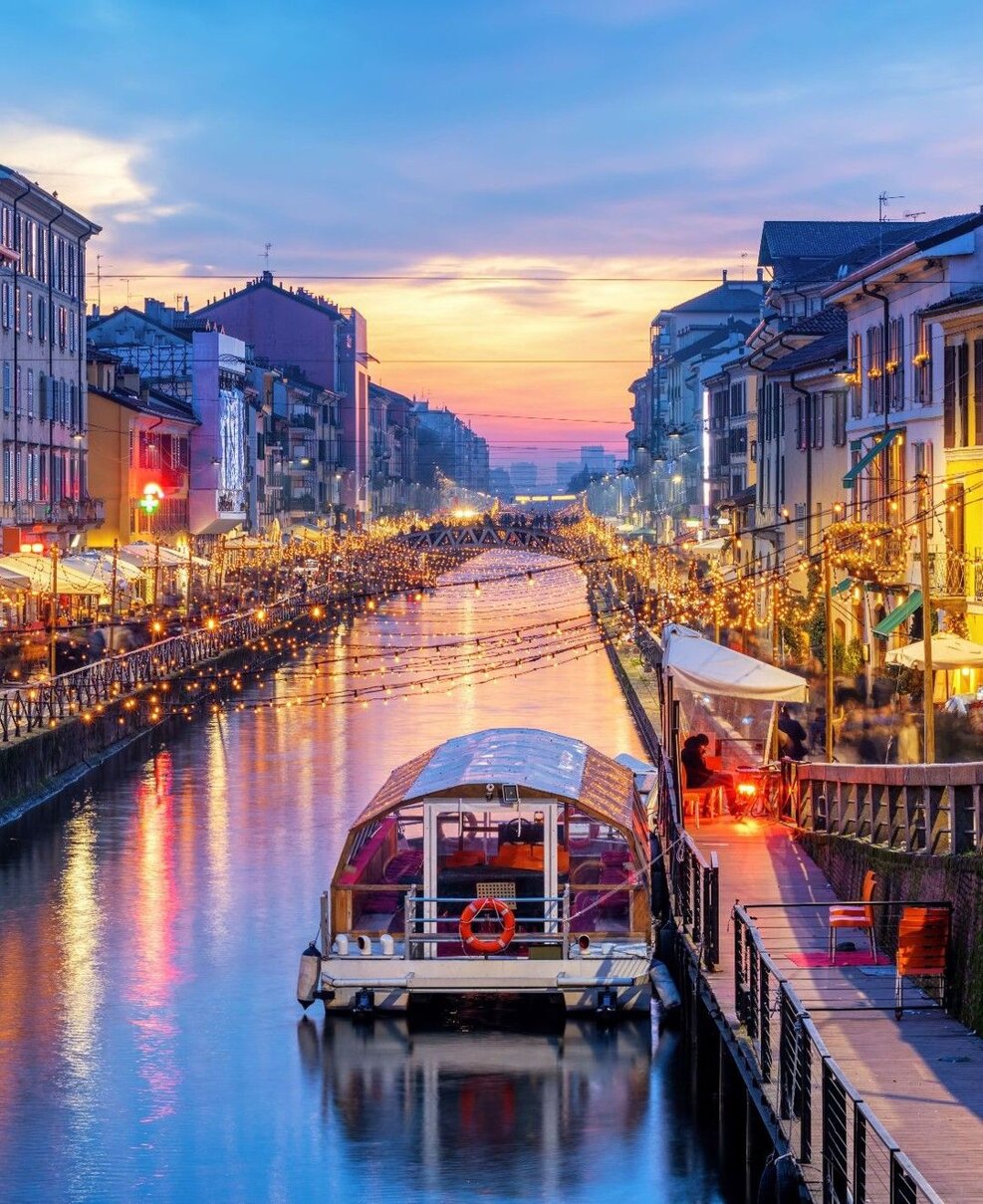 naviglio grande.jpeg naviglio grande.jpeg