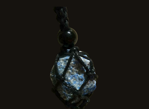 piramide%20orgonite%207%20cm%20(36)