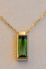 collana-con-tormalina-taglio-baguette