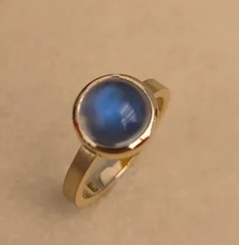 anello-con-pietra-di-luna