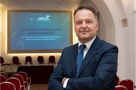 upscalemedia-transformed.jpeg upscalemedia-transformed.jpeg