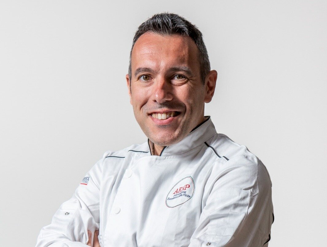 Mauro Pozzer e Catello Buononato a Pizza in Piazza con i maestri pizzaioli di tutto il Veneto