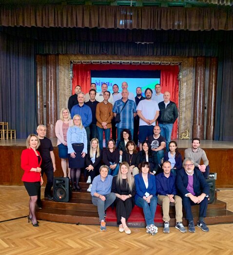 9757b32d-da50-47d2-8eb5-a080f43b1d1b 9757b32d-da50-47d2-8eb5-a080f43b1d1b