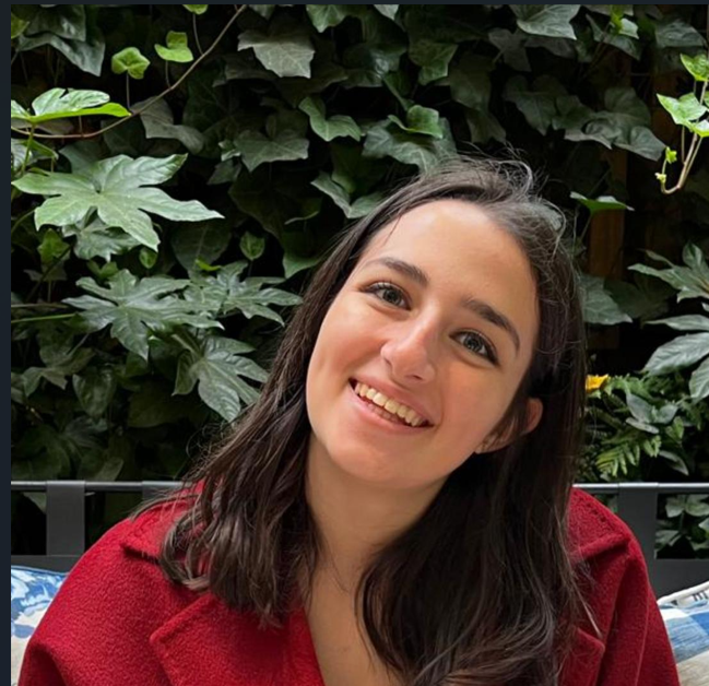 &laquo;Lo specchio mentiva&raquo;: Maria Vittoria Ferrajoli racconta la sua rinascita