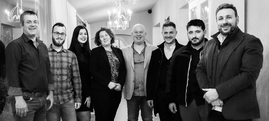 7fa7d5e1-e126-4922-a92f-7385ba87f530