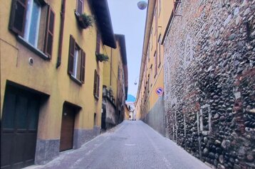 e8b51b35-28ca-46eb-b3cf-8ee1ed3b6027 e8b51b35-28ca-46eb-b3cf-8ee1ed3b6027