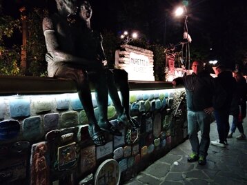 fc75dc73-b78d-42bc-9d5a-0ea6c2ba73d5 fc75dc73-b78d-42bc-9d5a-0ea6c2ba73d5