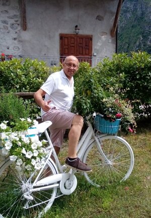 eyJpdCI6IiJ9 eyJpdCI6IiJ9